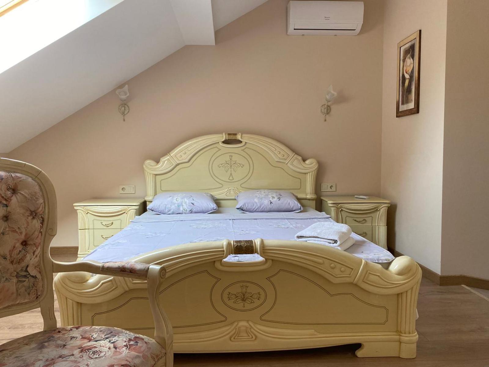 Apart Yaroslava Osmomysla 9 Square - City Center Львов Экстерьер фото
